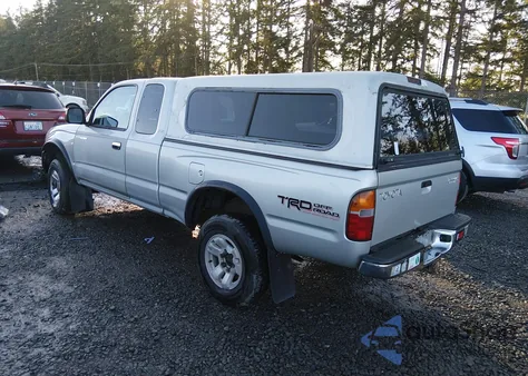 2000 Toyota Tacoma Prerunner V6 из США, поврежденный, VIN 4TASN92N4YZ666790